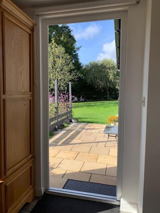 Apartamento The Snuggery Broadclyst Exeter Exterior foto